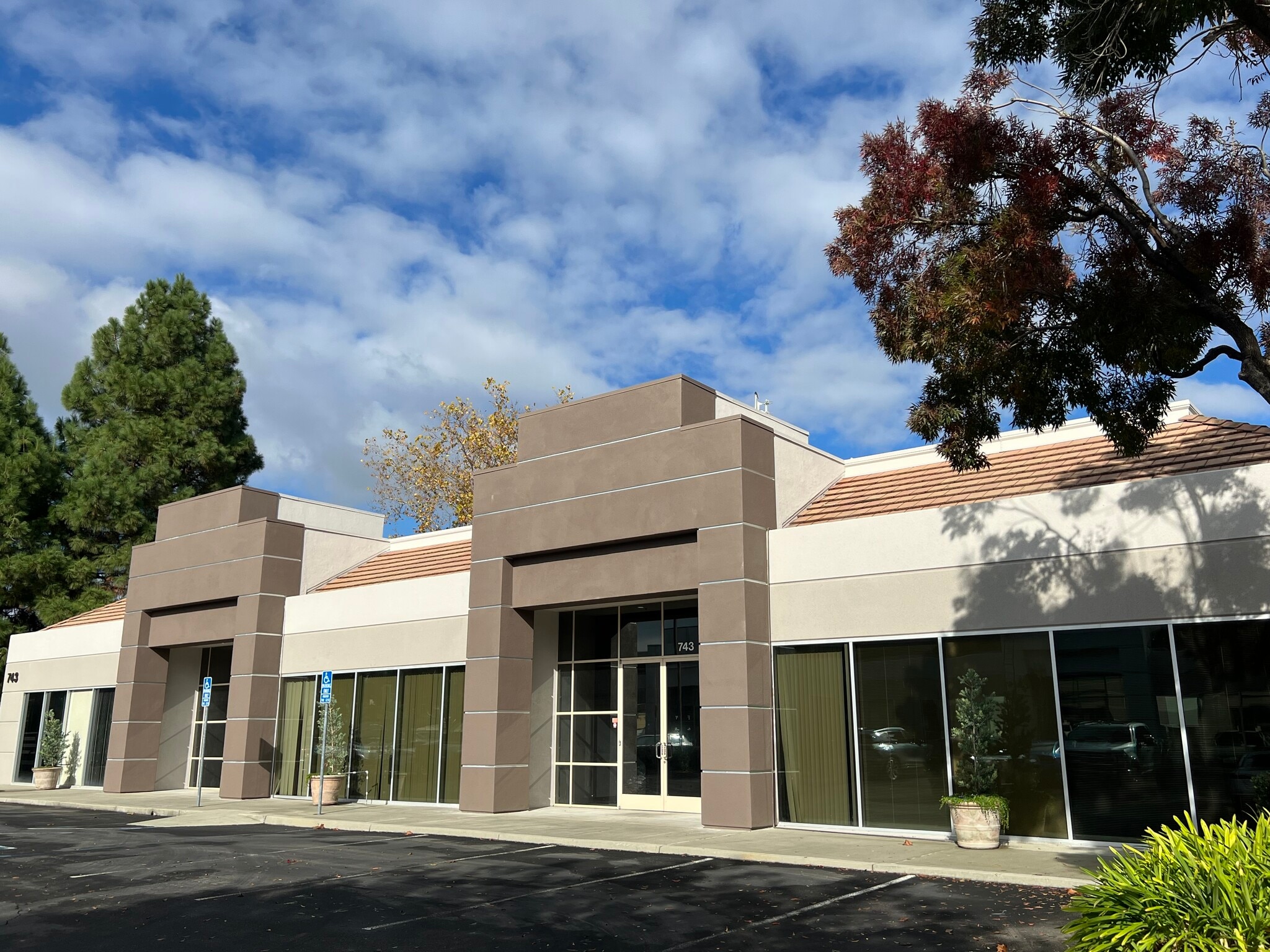 743 Camden Ave, Campbell, CA for lease Primary Photo- Image 1 of 15
