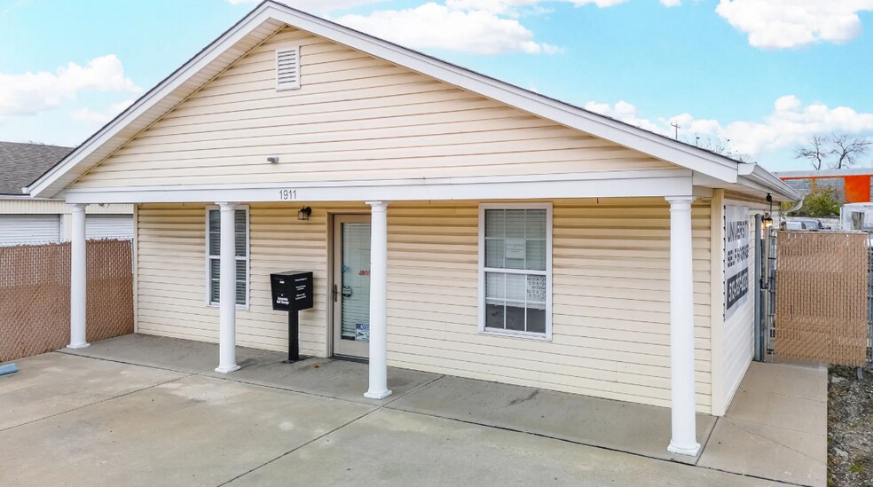 1911 S University Blvd, Middletown, OH à vendre - Photo du bâtiment - Image 3 de 7