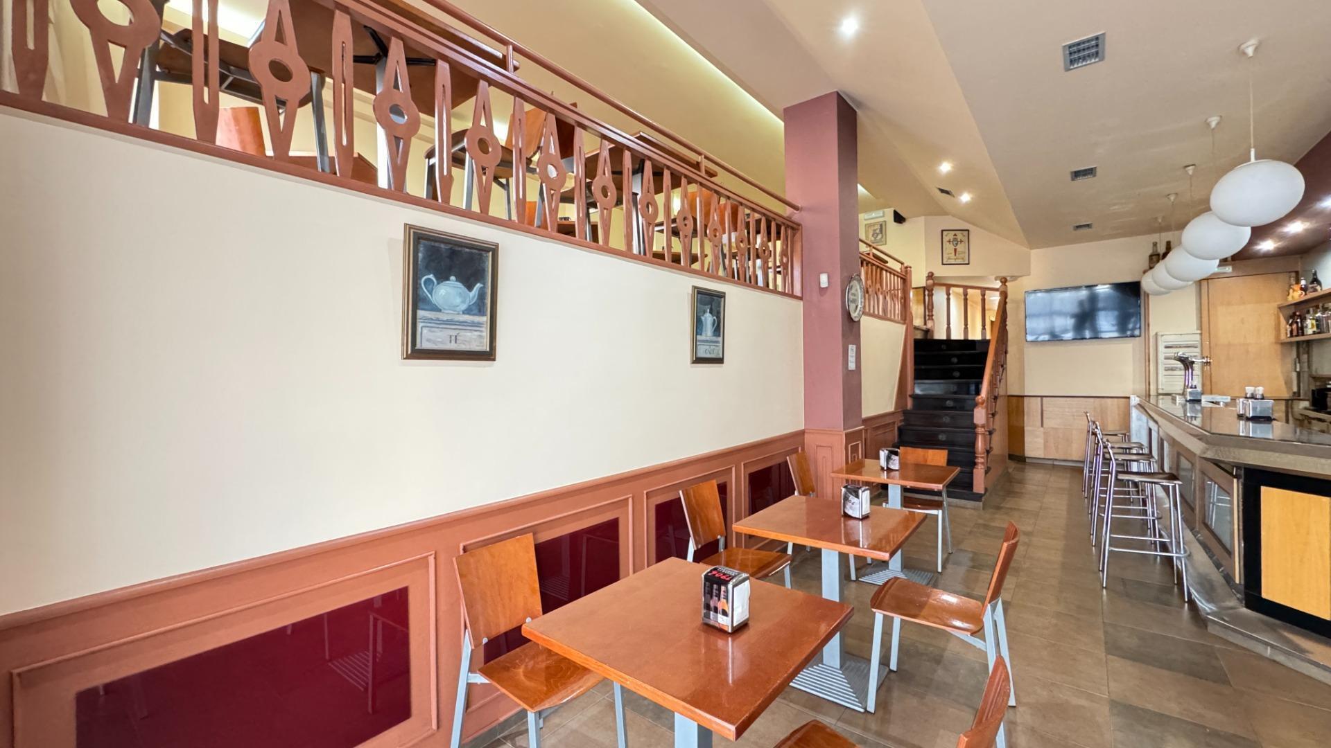 Retail in Vigo, Pontevedra for sale Interior Photo- Image 1 of 29