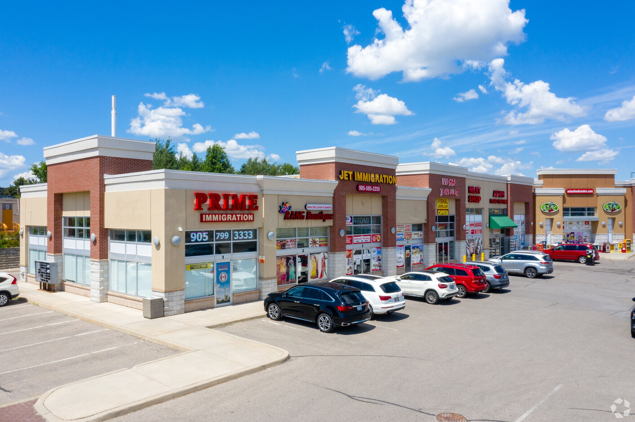 2120 North Park Dr, Brampton, ON à vendre Photo du bâtiment- Image 1 de 1