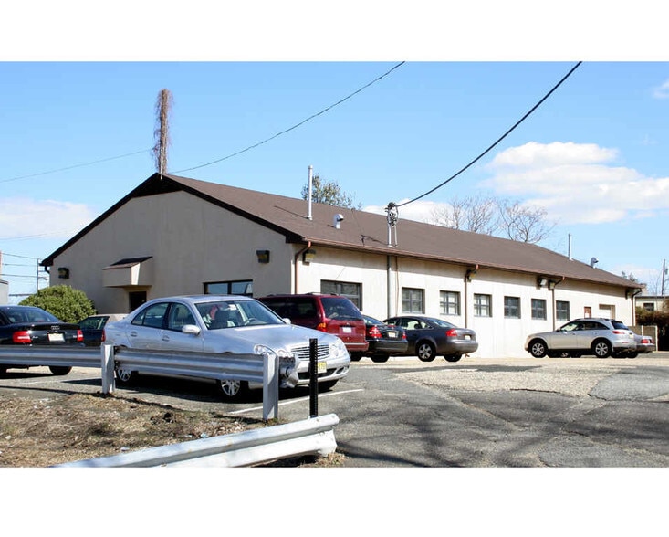 35 Main St, Matawan, NJ for lease - Building Photo - Image 3 of 9