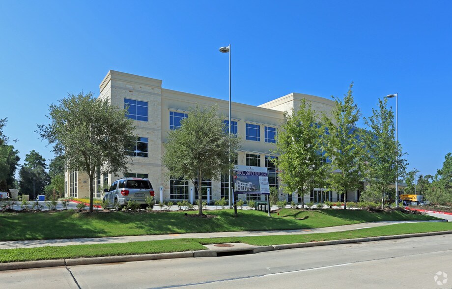 129 Vision Park Blvd, Shenandoah, TX à louer - Photo du bâtiment - Image 3 de 5