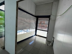 Commerce de détail dans Arganda del Rey, Madrid à louer Photo intérieure- Image 2 de 11