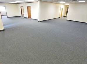 101 Lincoln Pky, East Rochester, NY à louer Photo intérieure- Image 2 de 7