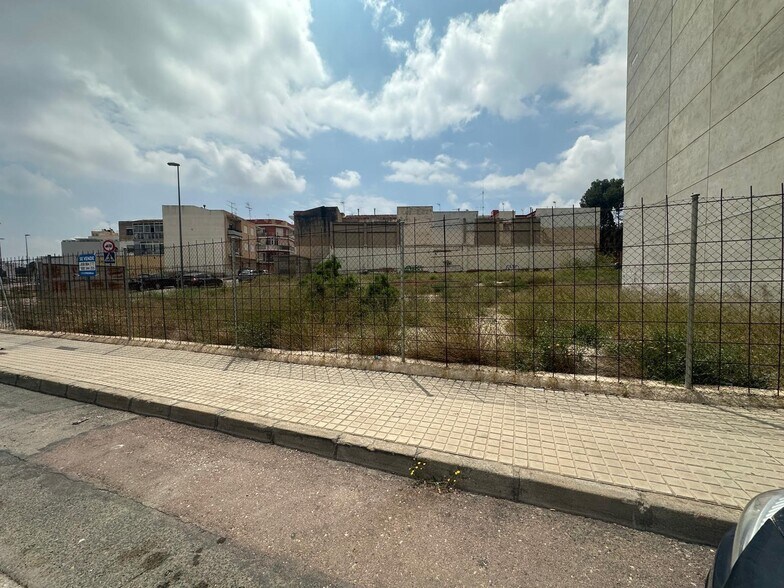 Land in Novelda, Alicante for sale - Building Photo - Image 3 of 5