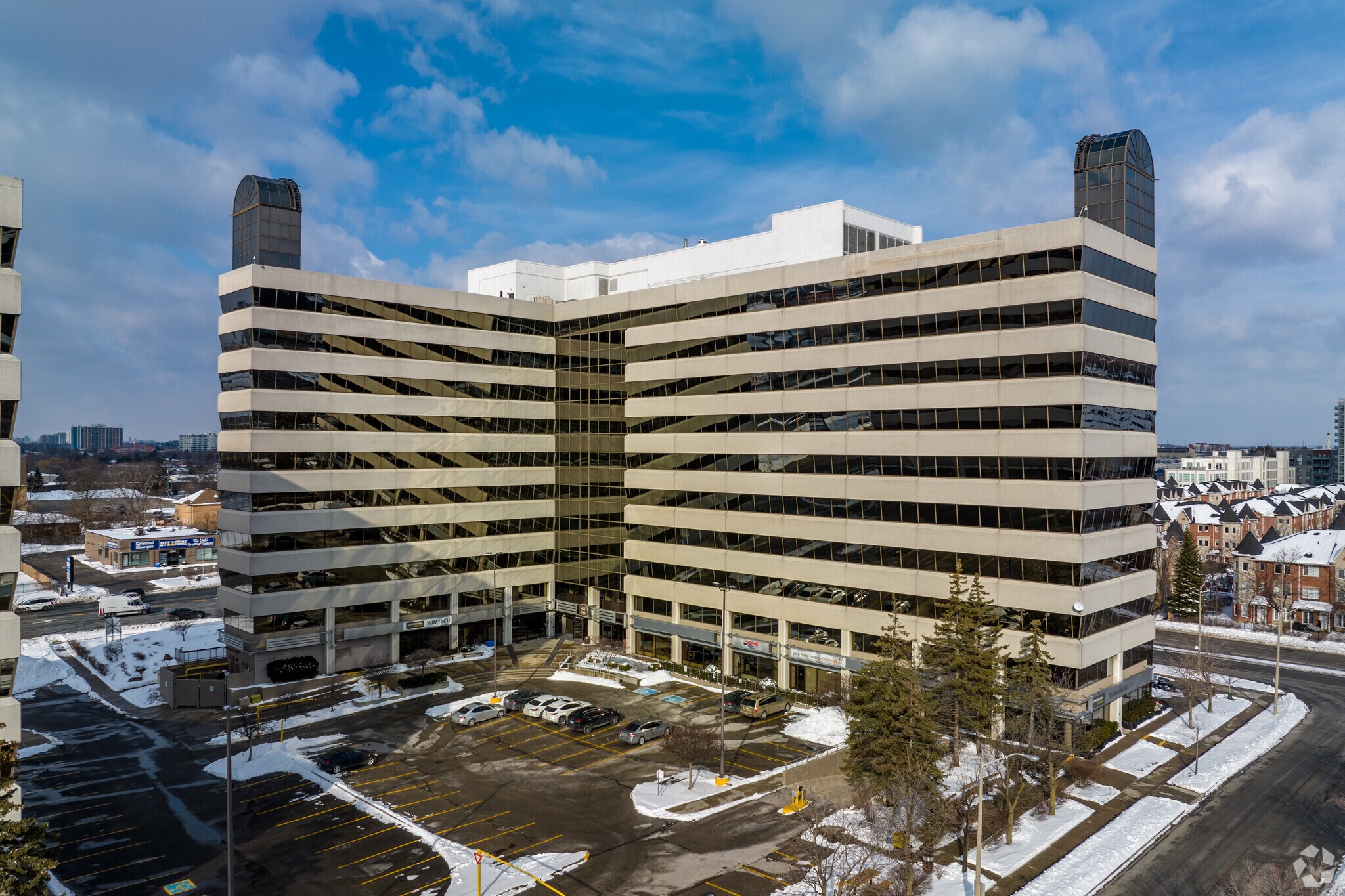 305 Milner Ave, Toronto, ON for lease Building Photo- Image 1 of 6