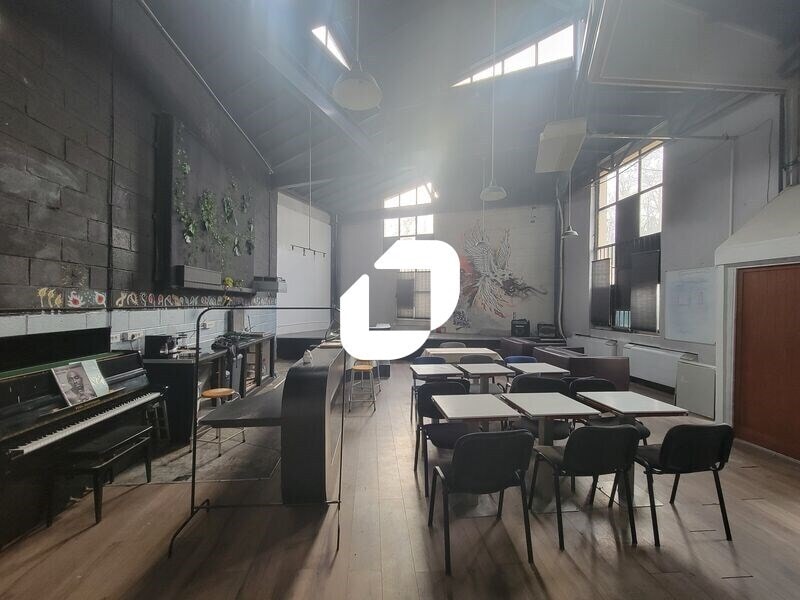 Office in Évry-Courcouronnes for lease Building Photo- Image 1 of 10