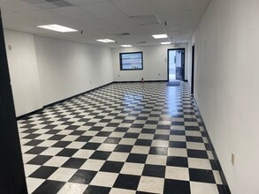 101-115 Langley Rd N, Glen Burnie, MD for lease Interior Photo- Image 2 of 14