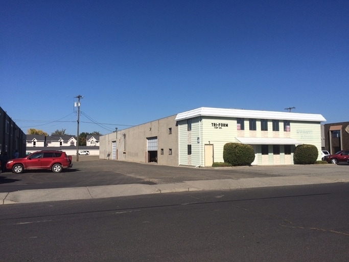 819 E Rosewood Ave, Spokane, WA for sale Primary Photo- Image 1 of 22