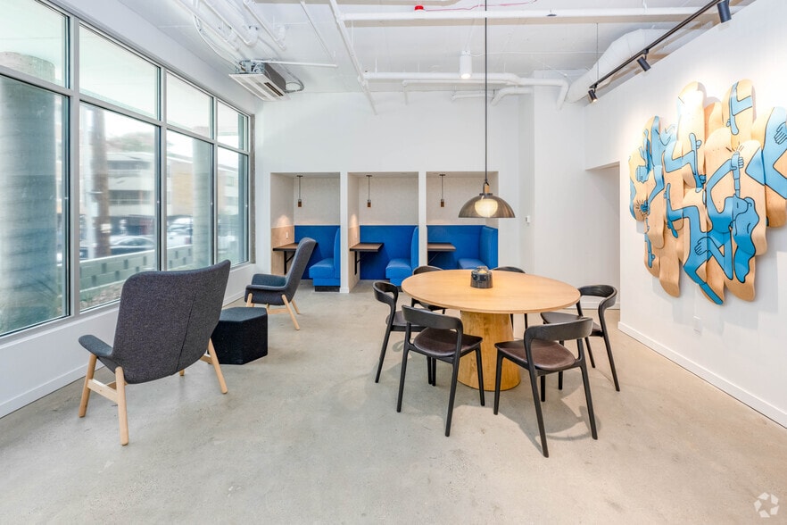 421 Belmont Ave E, Seattle, WA for sale - Building Photo - Image 2 of 17