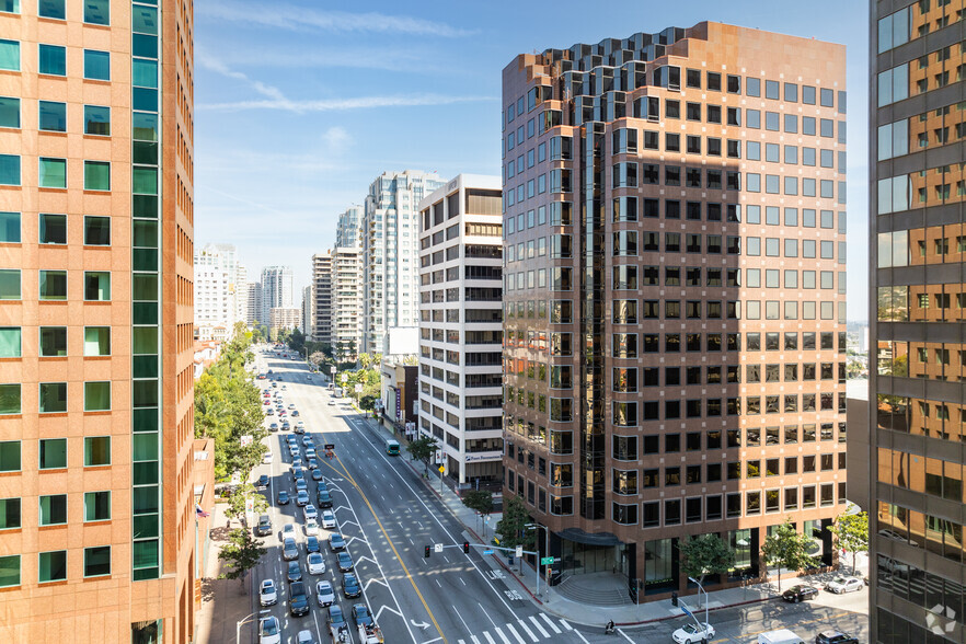 10866 Wilshire Blvd, Los Angeles, CA for lease - Aerial - Image 2 of 10