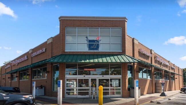 Plus de détails pour 1140 N Limestone St, Springfield, OH - Commerce de détail à vendre
