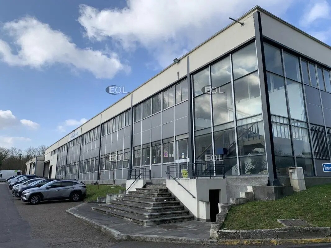Flex dans Villebon-sur-Yvette à louer Photo du bâtiment- Image 1 de 10