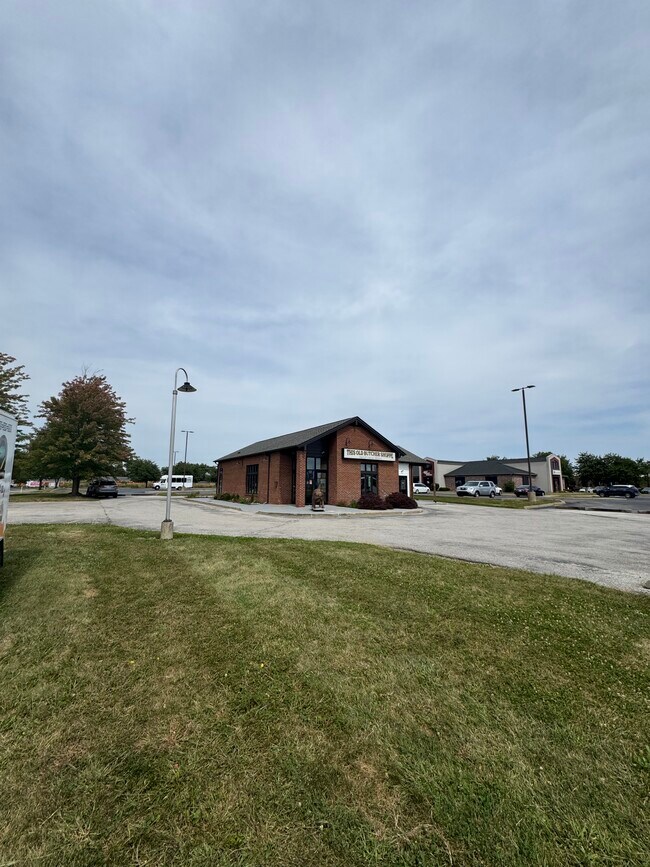 Plus de détails pour 3623 Braddock Dr, Lafayette, IN - Commerce de détail à vendre