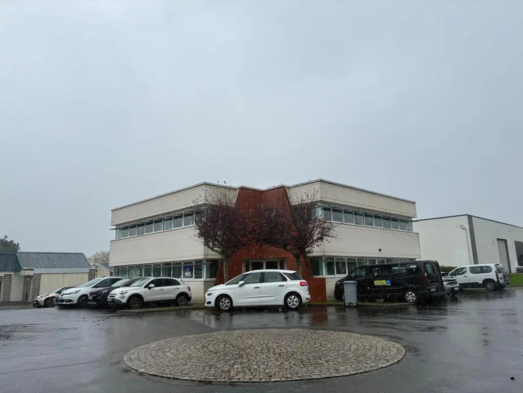 Bureau dans Nantes à louer Photo du bâtiment- Image 1 de 8