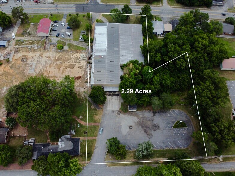 4850 Lamb Ave, Union Point, GA à vendre - Photo du bâtiment - Image 2 de 12