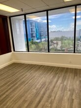 2290 10th Ave N, Lake Worth, FL for lease Interior Photo- Image 2 of 8
