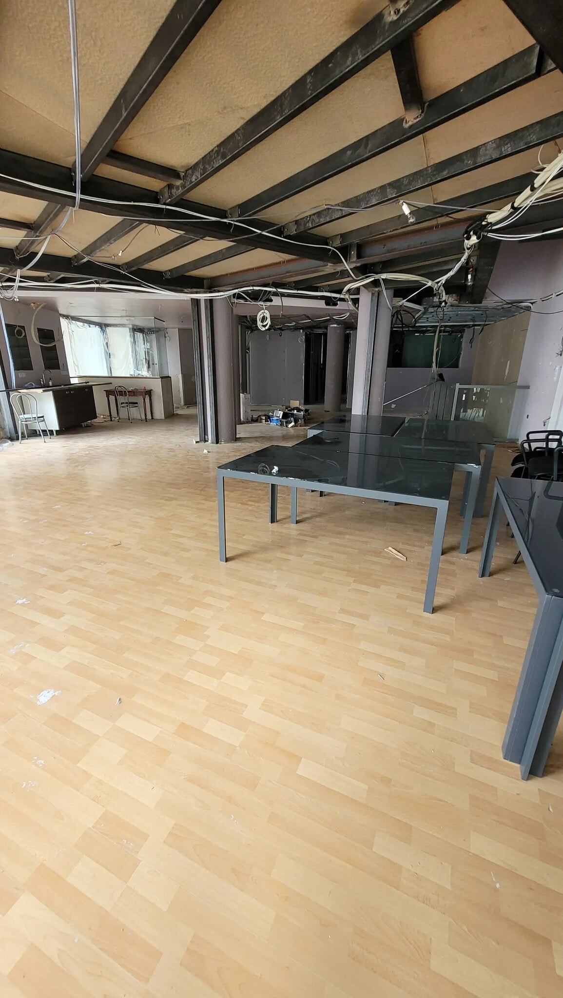 Rue Coste, Caluire-et-Cuire for lease Interior Photo- Image 1 of 4