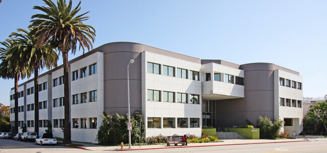 Plus de détails pour 12304 Santa Monica Blvd, Los Angeles, CA - Bureau à louer