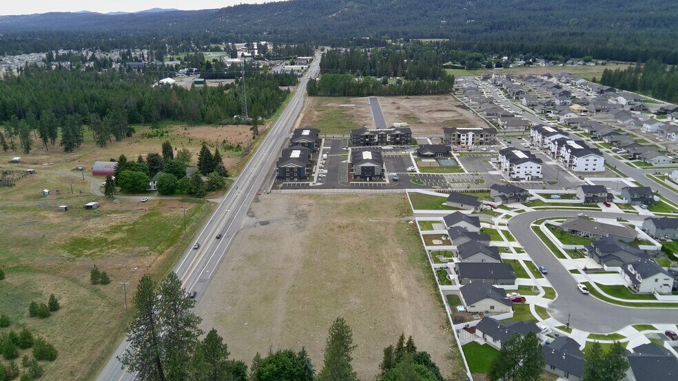 5851 53 hwy, Rathdrum, ID à vendre - Photo du bâtiment - Image 3 de 9