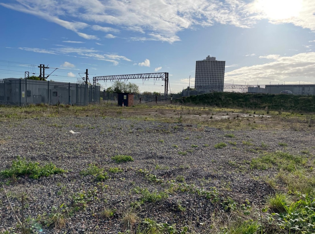 Pendolino Way, London for lease Primary Photo- Image 1 of 2