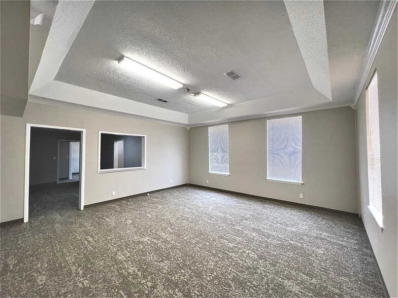 14006 Old Highway 59 N, Splendora, TX for lease - Interior Photo - Image 2 of 12