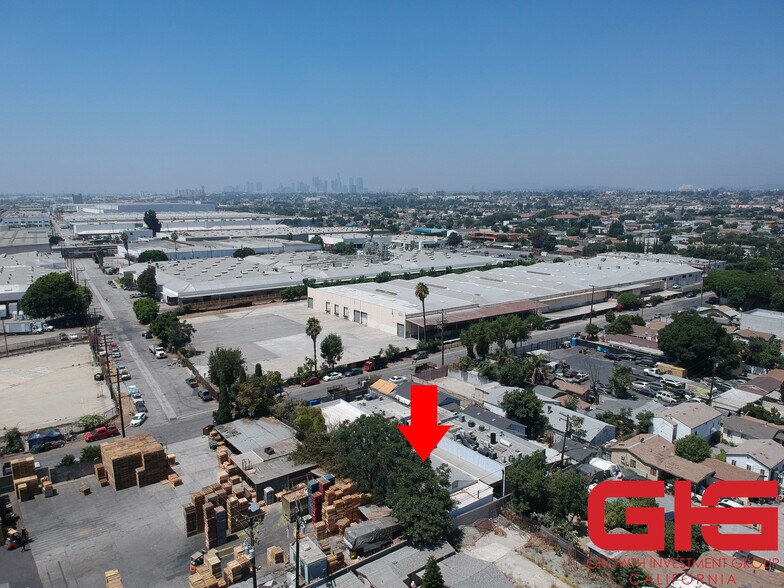 1460 S Bonnie Beach Pl, Commerce, CA à vendre - Photo du bâtiment - Image 3 de 9