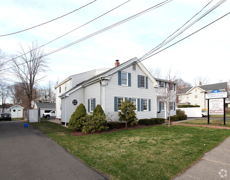 49 Broad St, Plainville, CT for lease - Primary Photo - Image 1 of 6