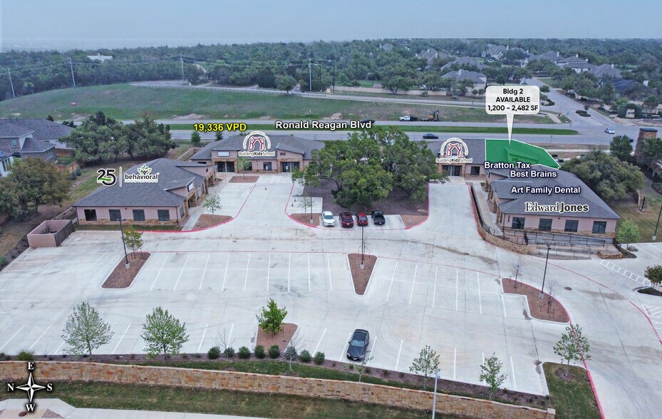 2629 Palmer Ridge Blvd, Leander, TX à louer - Photo du bâtiment - Image 1 de 7