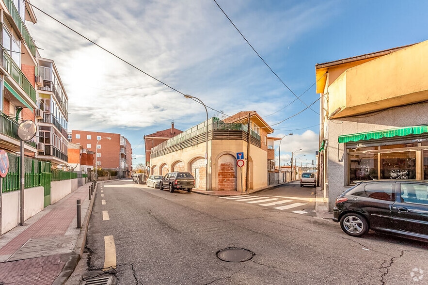 Multifamily in Collado Villalba, Madrid for sale - Primary Photo - Image 1 of 3