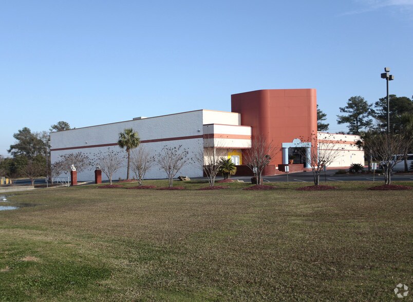 3001 Airport Trwy, Columbus, GA à louer - Photo du bâtiment - Image 2 de 4