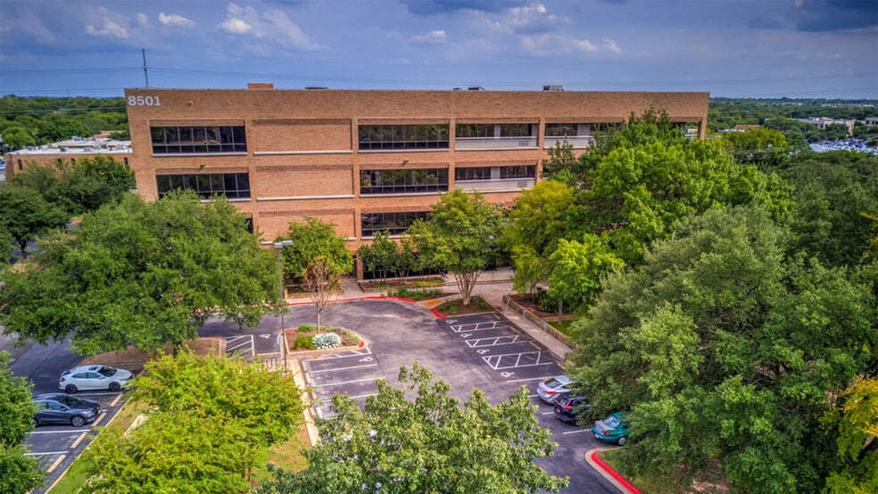 8501 N Mopac Expy, Austin, TX for lease - Building Photo - Image 1 of 26