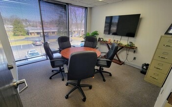 9041 executive park Dr, Knoxville, TN à louer Photo intérieure- Image 2 de 8