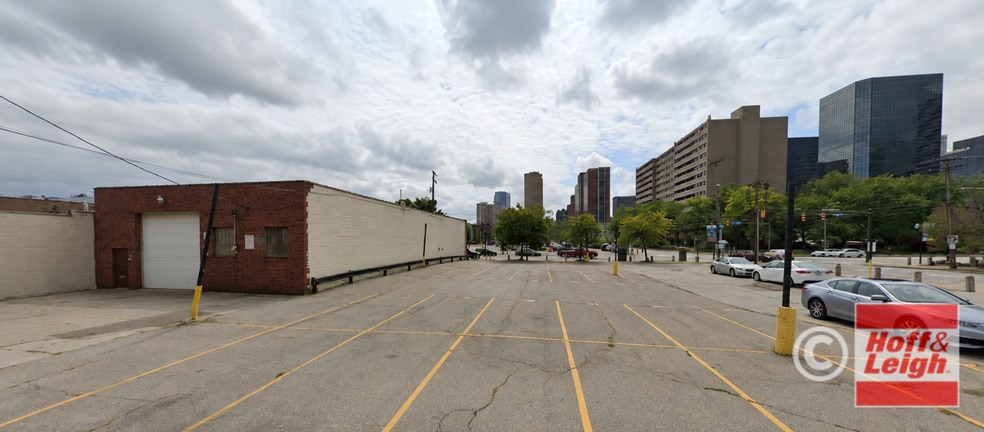 1421 St Clair Ave NE, Cleveland, OH for lease - Building Photo - Image 2 of 3