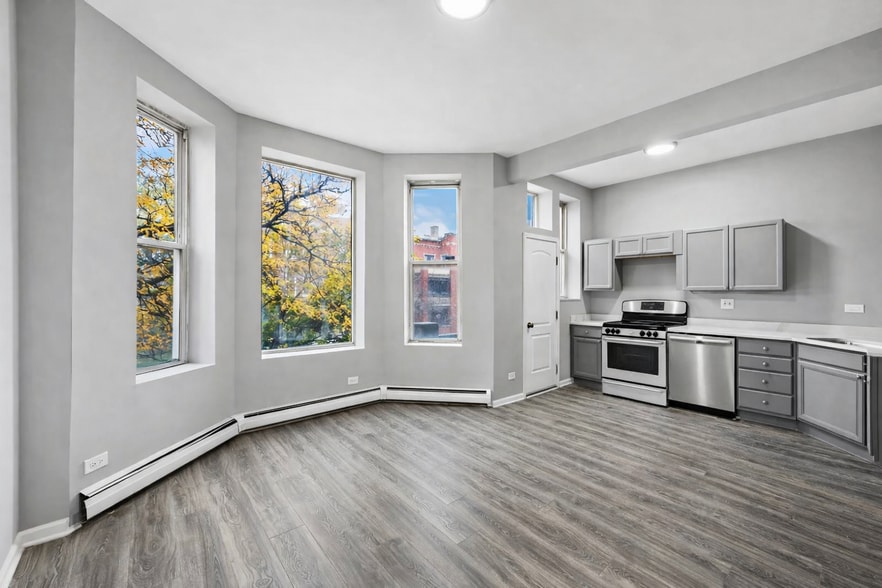 4929 S Vincennes Ave, Chicago, IL for sale - Building Photo - Image 2 of 5