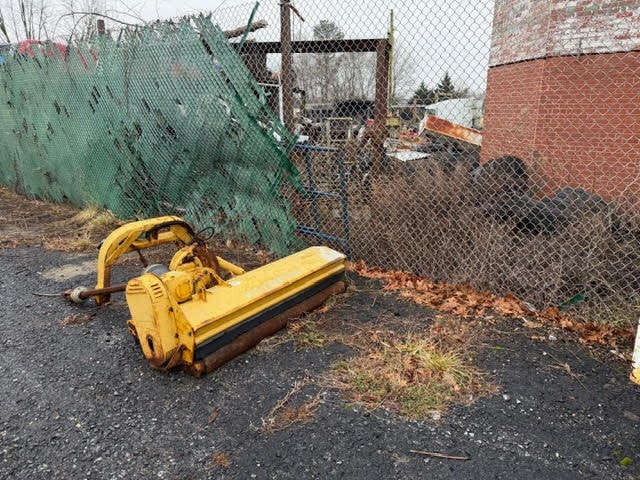 5585 DuPont Pky, Smyrna, DE for sale Primary Photo- Image 1 of 3