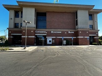 Plus de détails pour 2001 Howard Rd, Madera, CA - Bureau à louer