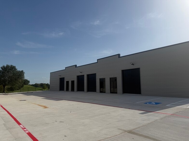 14919 Westpark Dr, Houston, TX for lease - Building Photo - Image 3 of 3