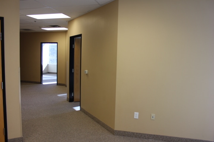 2501 N Green Valley Pky, Henderson, NV for lease Interior Photo- Image 1 of 4