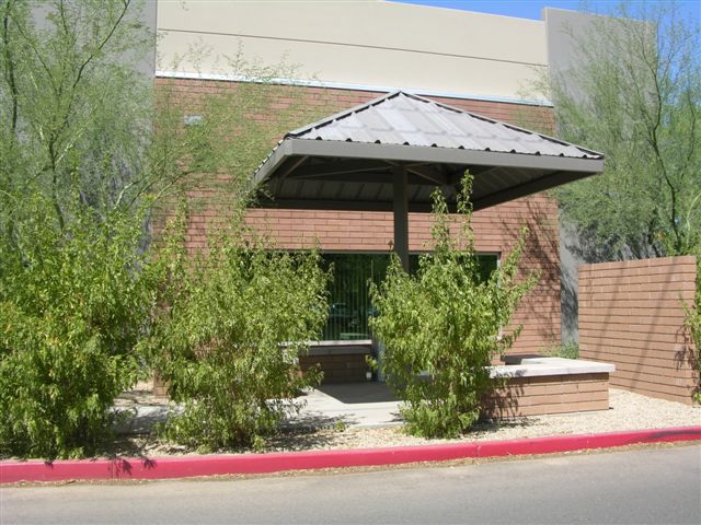 5530 W Chandler Blvd, Chandler, AZ à vendre - Photo du bâtiment - Image 2 de 6