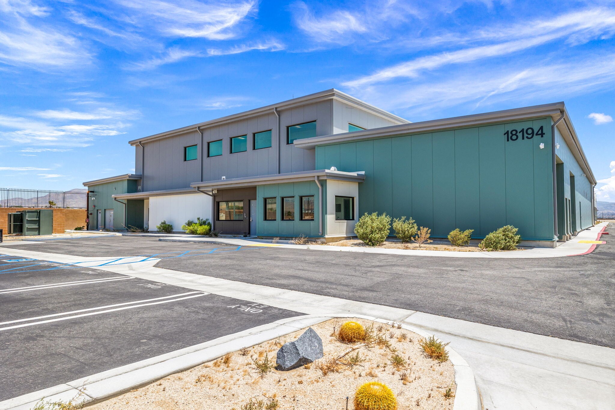 18194 Blue Dream Crossing, Desert Hot Springs, CA for sale Building Photo- Image 1 of 48