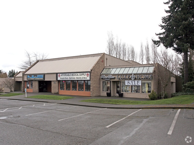 2709-2811 Bridgeport Way, Tacoma, WA à louer - Photo du bâtiment - Image 3 de 16