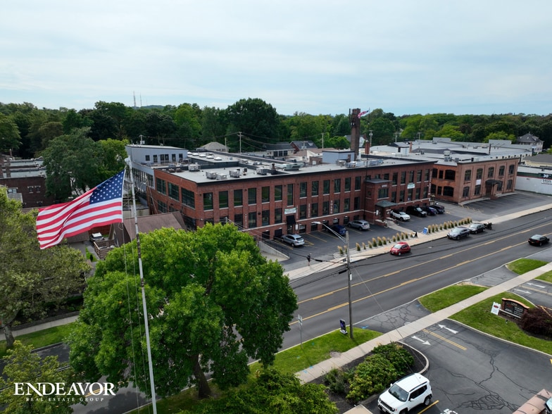 1255 University Ave, Rochester, NY for lease - Building Photo - Image 2 of 3