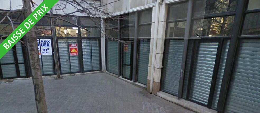Commerce de détail dans Marseille à louer - Photo du bâtiment - Image 1 de 4