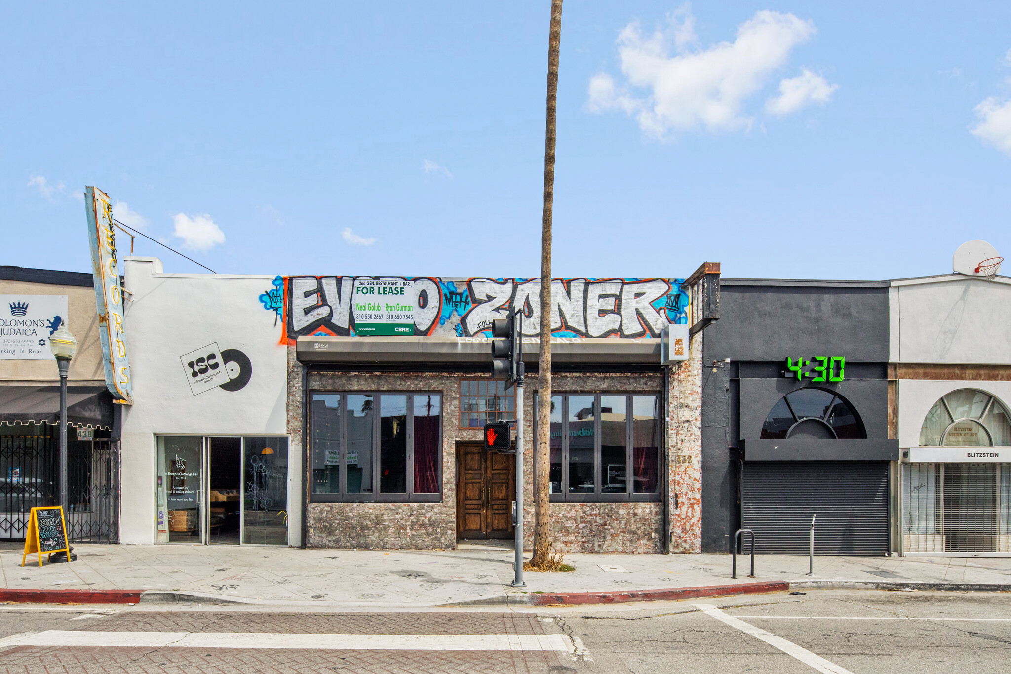 430-436 N Fairfax Ave, Los Angeles, CA for lease Building Photo- Image 1 of 3