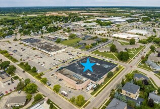 1501 Creston Park Dr, Janesville, WI à louer - Aérien - Image 2 de 6