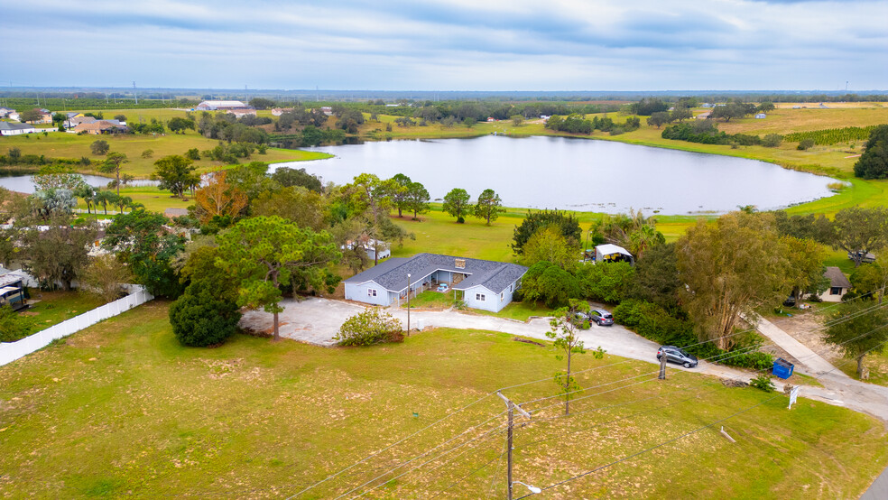 1210 State Road 17, Dundee, FL à vendre - Photo du bâtiment - Image 2 de 14