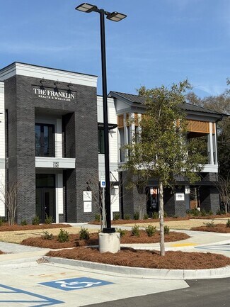 Plus de détails pour 255 New Riverside Village Way, Bluffton, SC - Bureau à louer