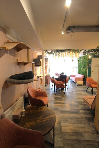 7-11 High St, Halstead for lease - Interior Photo - Image 3 of 11