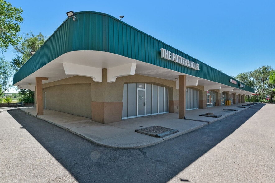 831 S Circle Dr, Colorado Springs, CO for sale - Building Photo - Image 2 of 35